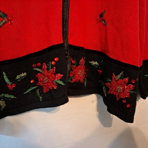 Tiara International Christmas Collec. Red Sweater Poinsettia Mistletoe Size XL - Picture 3 of 8